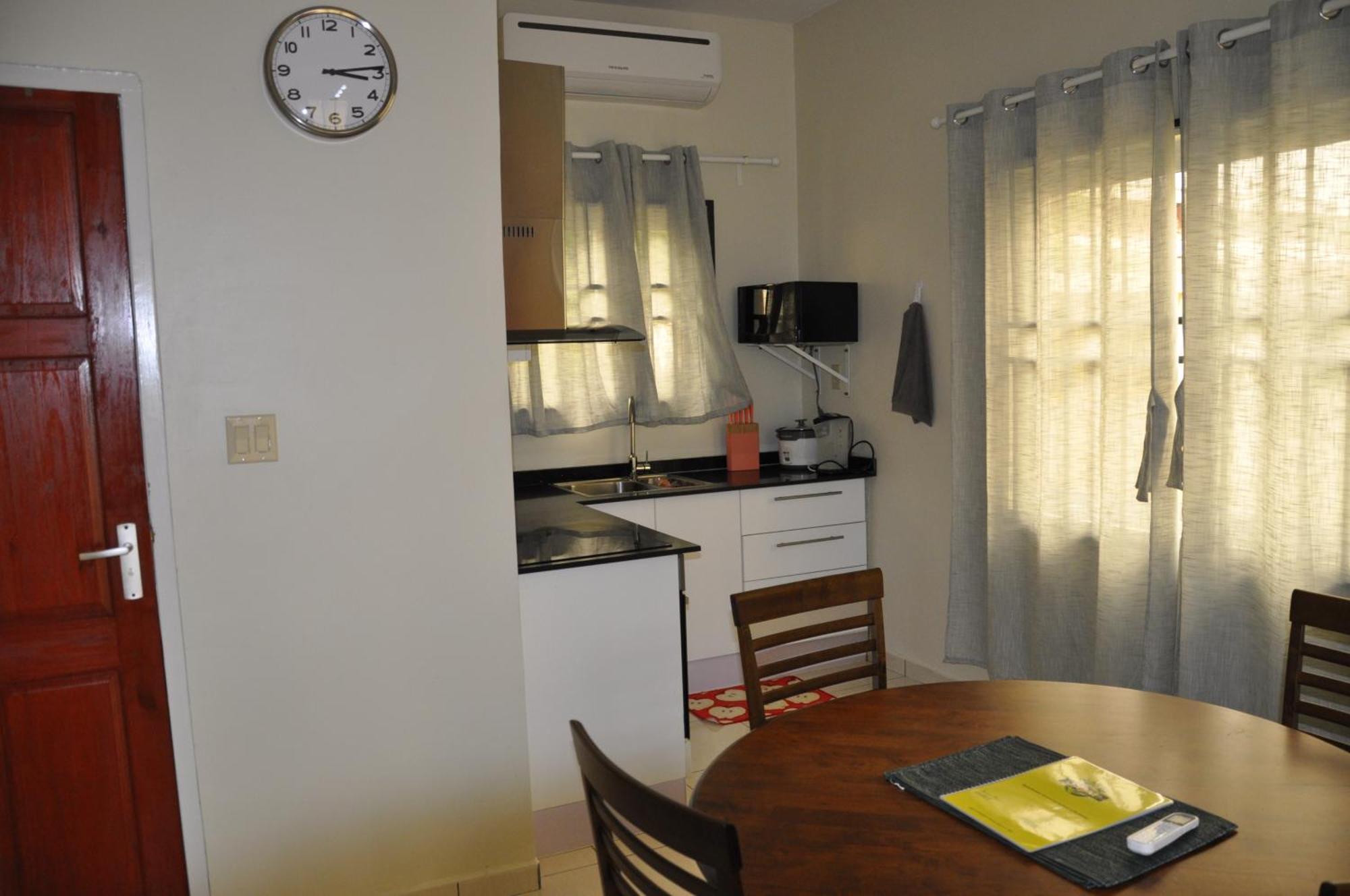 Riando Appartement Rainville Paramaribo Kamer foto
